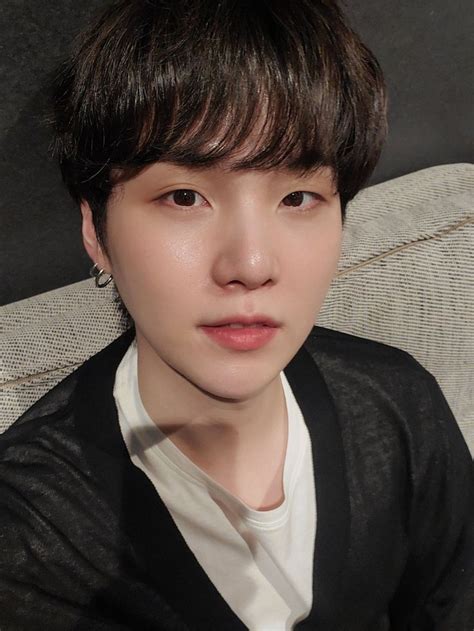 suga bts twitter|suga selfie.